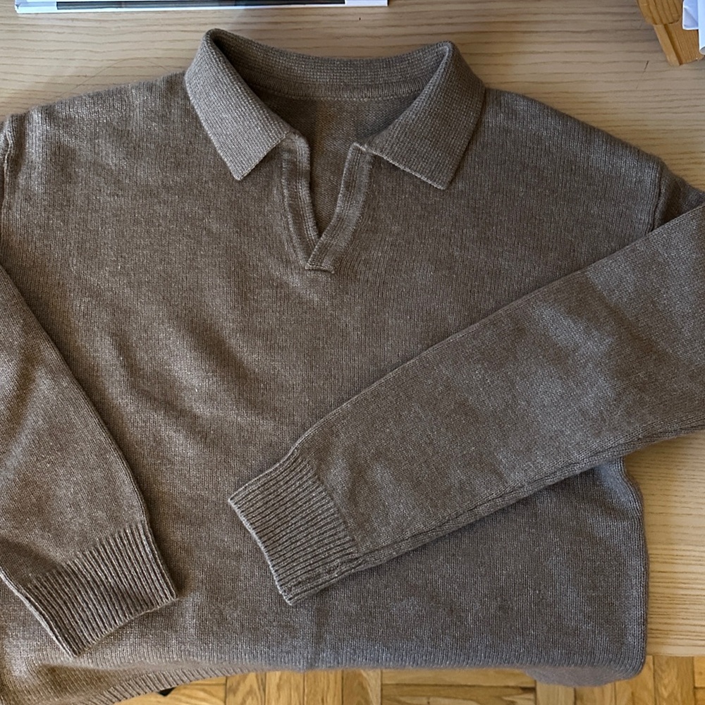 Light Brown cashmere Collared Sweater
